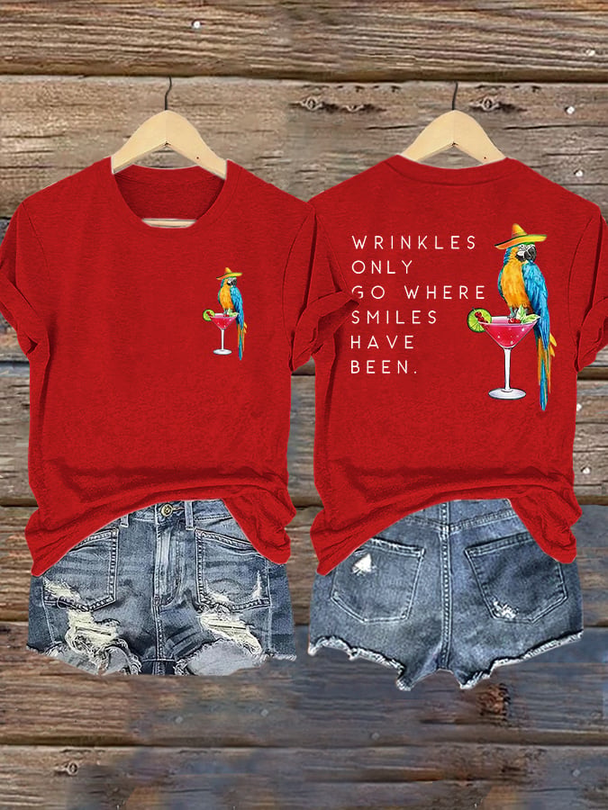 Retro Wrinkles Only Go Where Smiles Have Been Print T-Shirt