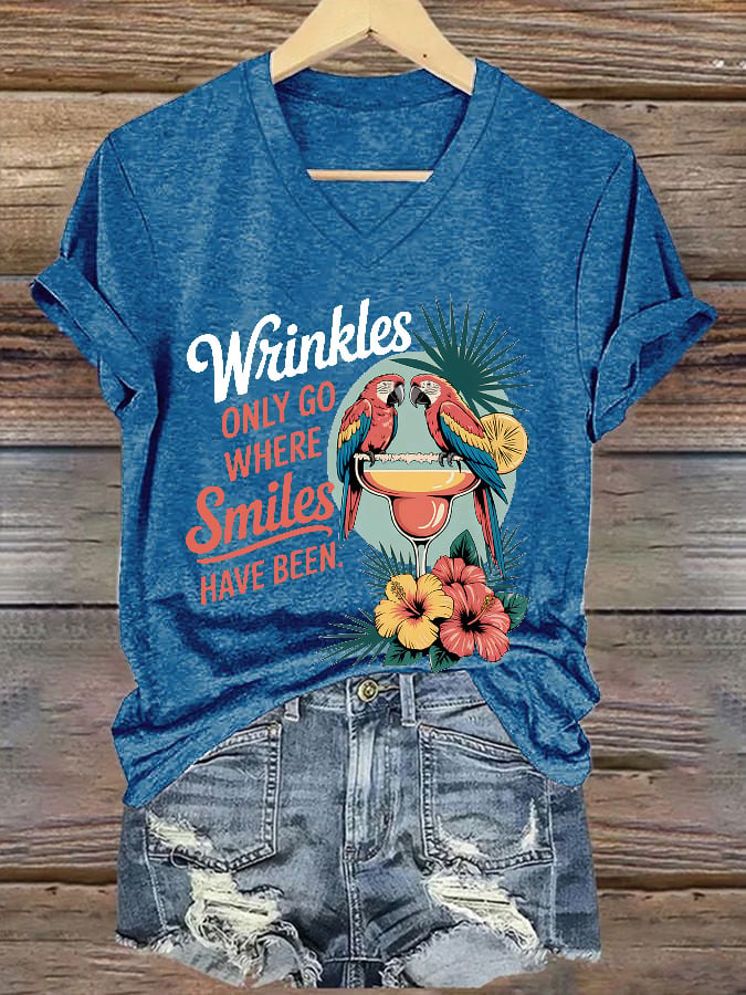 Women's Retro Wrinkles Only Go Where Smiles Have Been Print T-Shirt