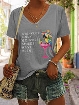 V-Neck Retro Wrinkles Only Go Where Smiles Have Been Print T-Shirt